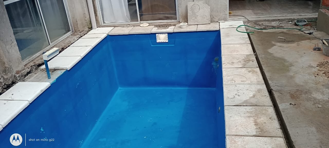 Colocación de piscina en Mocoretá